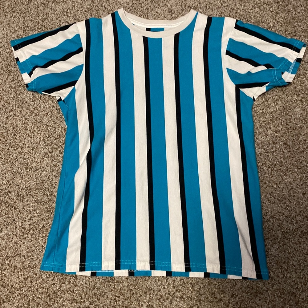CSG size s shirt